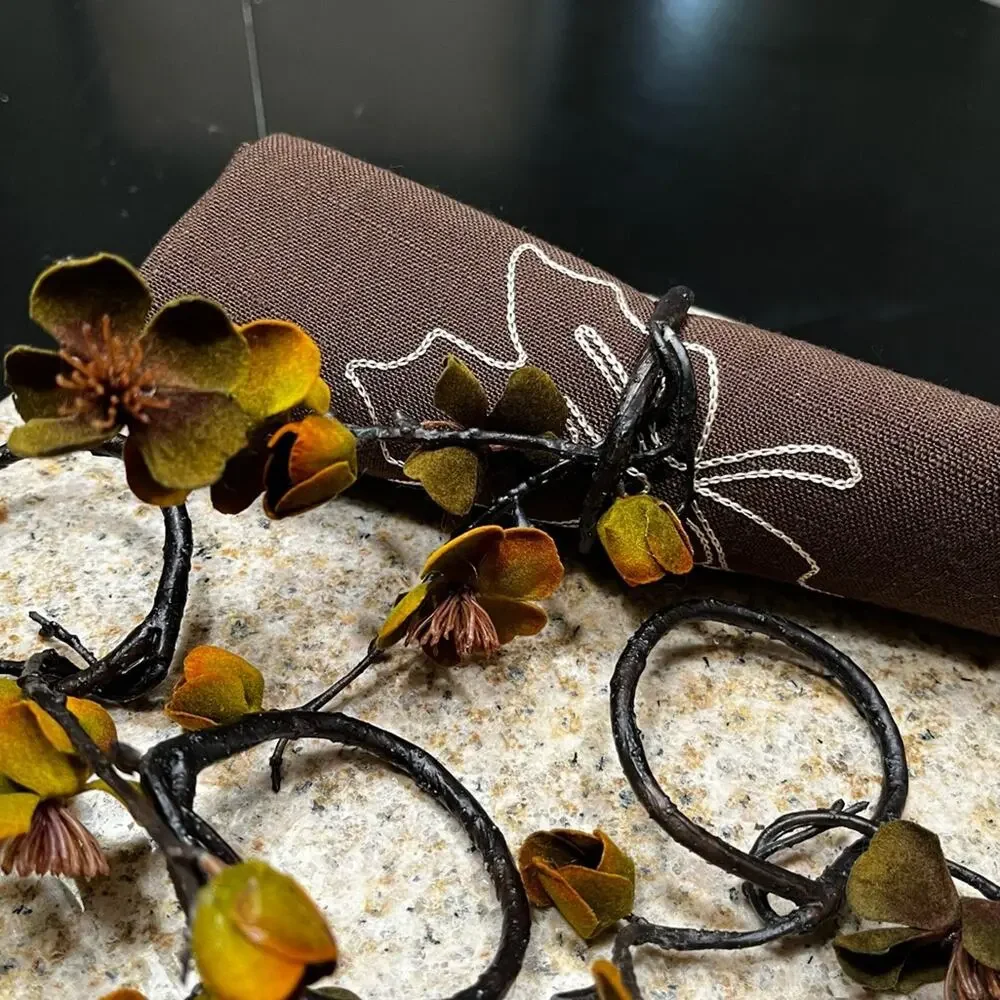 NEW Z Gallerie Twigs Flowers Fall Dining Table Napkin Rings Holders Set 4 NWOT